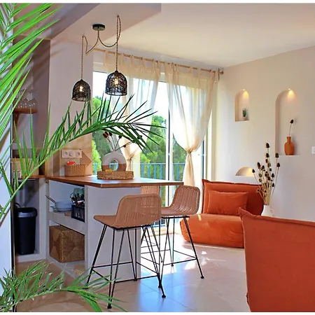 Standing Avec Spa, Terrasse & Calme Absolu, Entre Et Lac, Motte Апартаменты Ла-Гранд-Мот
